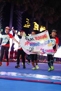 BIB: 
                            <button type="button" onclick="openModal(24512119)" class="btn btn-primary btn-sm float-right btn-popup" data-toggle="modal" data-target=".modal-high-quality">
                        <i class="fas fa-shopping-cart"></i> Add to Cart
                    </button>
                                            <button type="button" onclick="isThisMe(24512119, true)" class="btn btn-success btn-sm float-right btn-popup btn-isme hidden" data-toggle="tooltip" data-placement="bottom" title="นี่คือรูปของคุณใช่ไหม คลิกที่นี่เพื่อเอาเข้าอัลบั้ม">
                        <i class="fas fa-plus"></i> Add to album
                    </button>
                    <button type="button" onclick="isThisMe(24512119, false)" class="btn btn-warning btn-sm float-right btn-popup btn-isnotme hidden">
                        <i class="fas fa-ban"></i> Remove from album
                    </button>